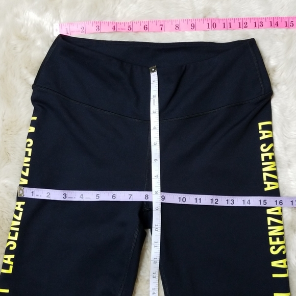 La Senza leggings - Picture 6 of 8